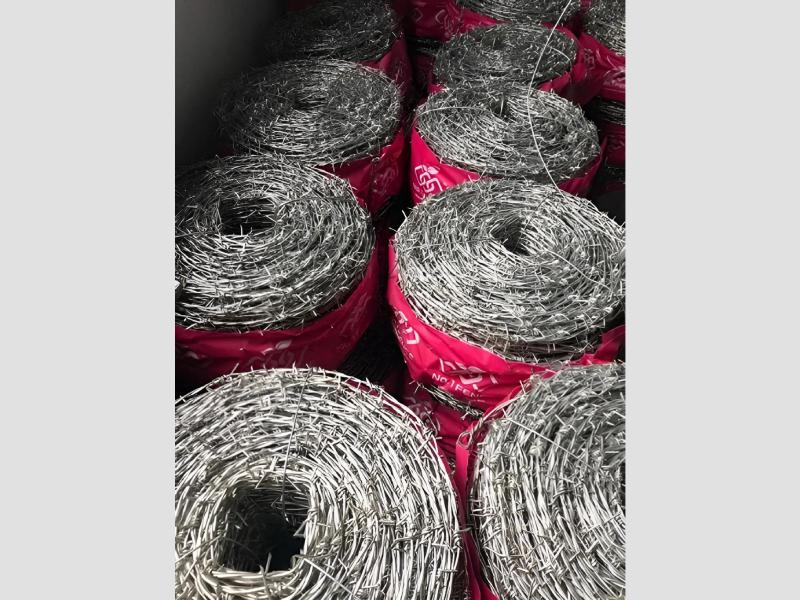 GI Barbed Wire Roll 25 mm Barb for Boundary Fencing Use