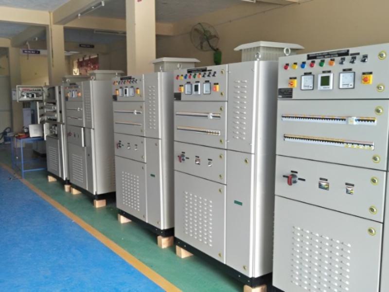 ACDB power distribution panel for industrial electrical use