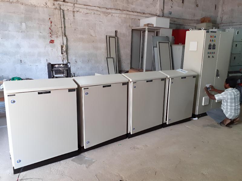 BMK panel for busbar management and distribution