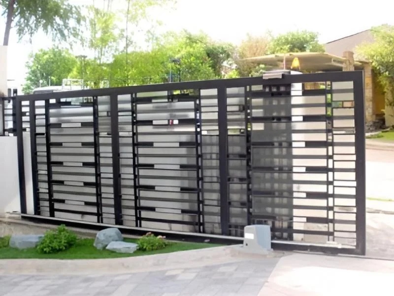 Automatic Entrance Door Automation for Secure Access Control