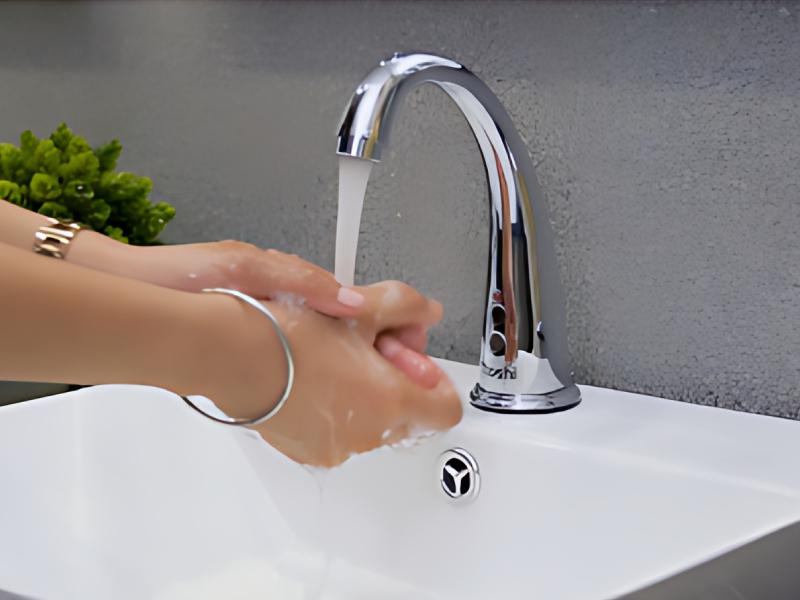 Infrared Sensor Water Tap Battery Powered for Commercial Washrooms