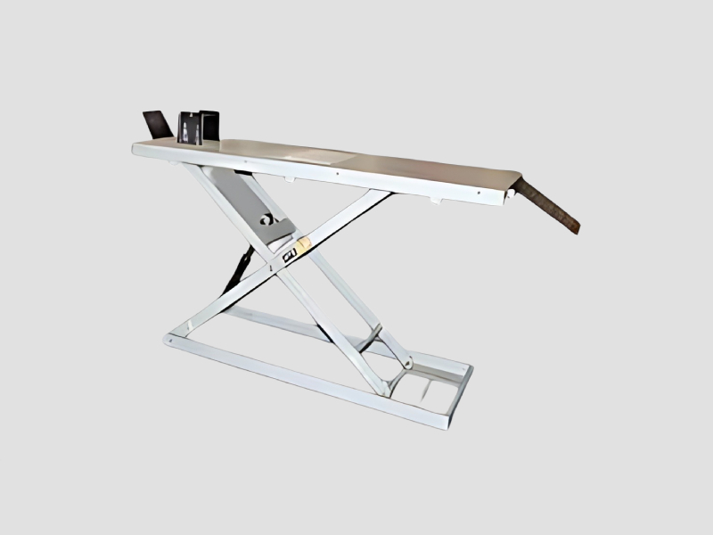 Two Wheeler Hydraulic Service Lift 250 Kg Automotive