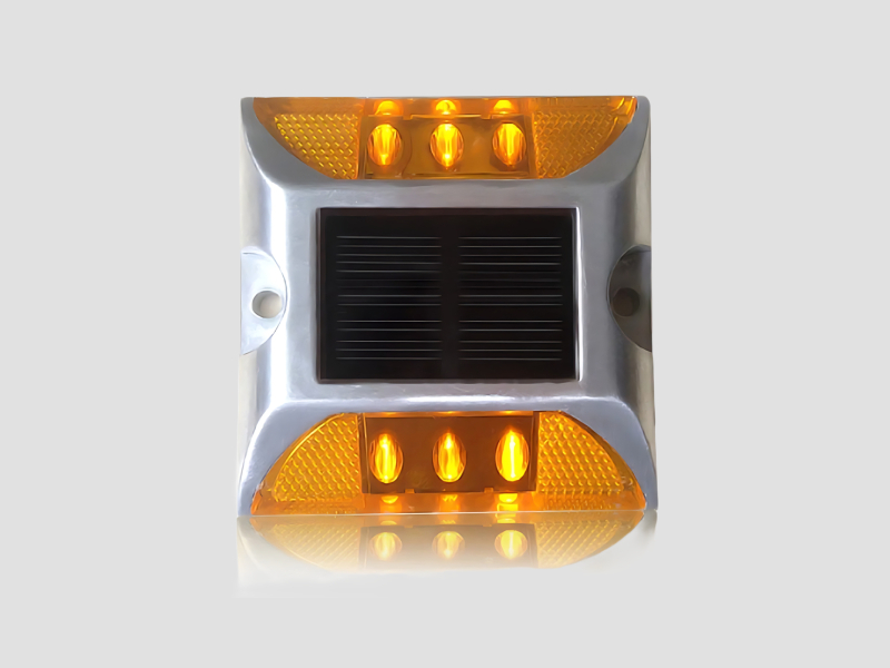 Yellow Solar Road Stud For Traffic Warning And Road Edge Marking
