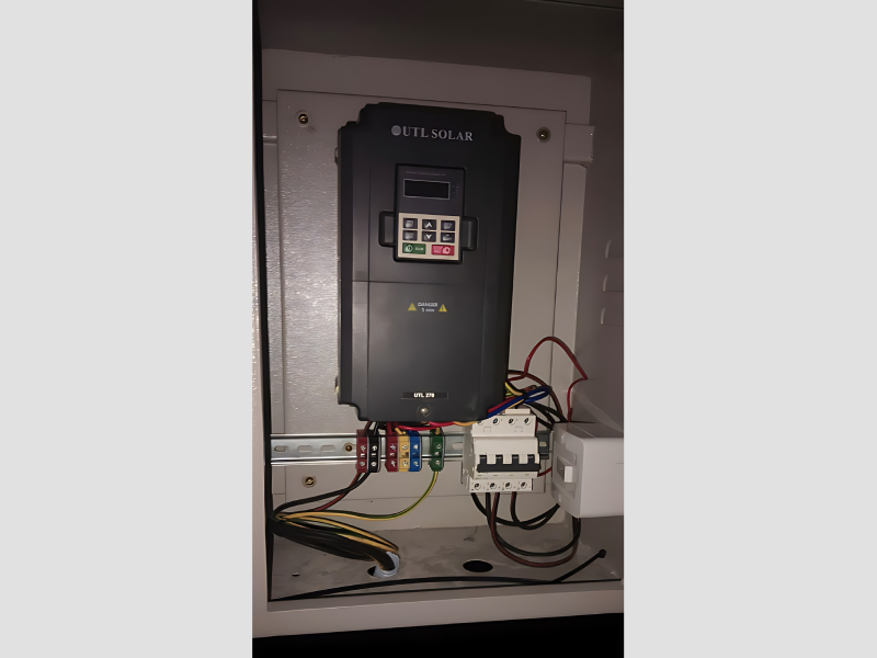 UTL Solar Pump Inverter 270V VFD Controller For Irrigation Systems