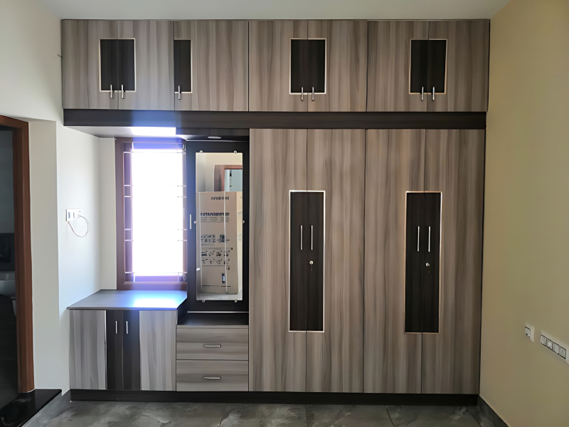 Full Height Wooden Bedroom Wardrobe With Dressing Mirror For Bedroom