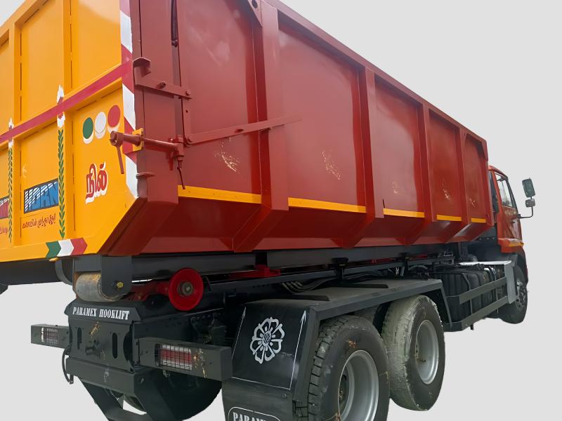 Container Loading And Unloading Service For Hooklift Trucks Paramex Hooklift