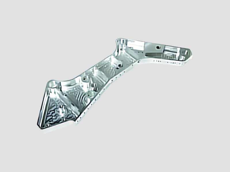 White Trivalent Chromation