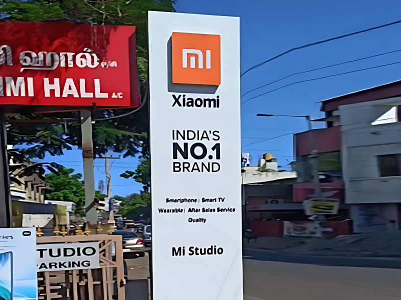Pylon Signage Structures For Outdoor Branding Use