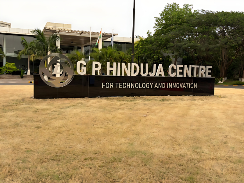 SS Bronze LED Sign Board For Premium Decorative Signage Use