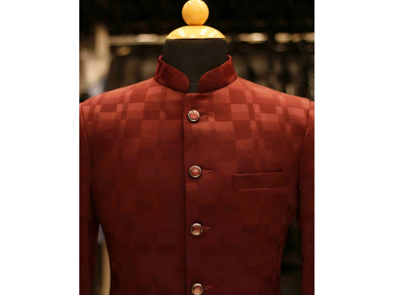 Maroon jacquard Jodhpuri suit for men wedding wear