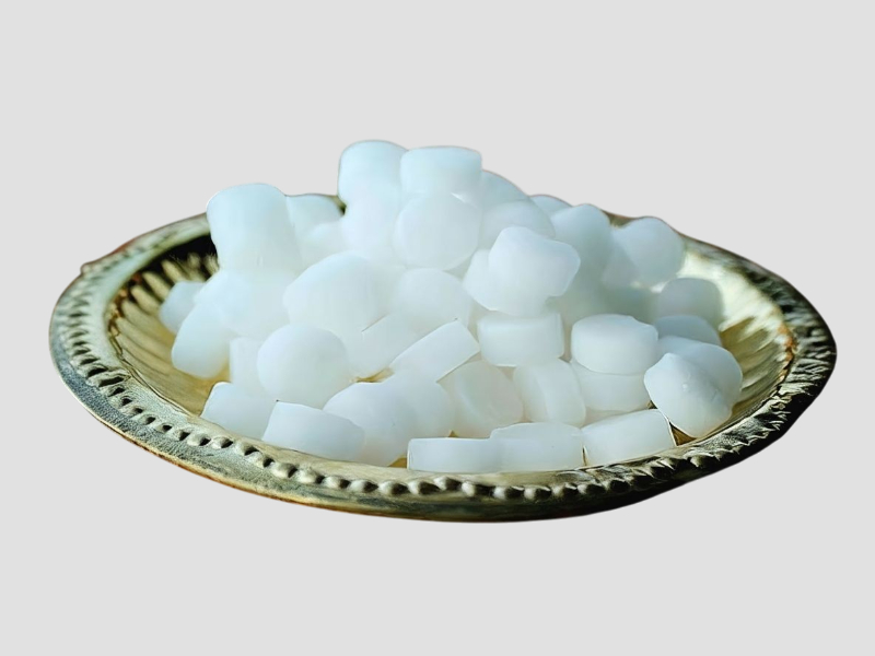 Camphor (Kapoor)