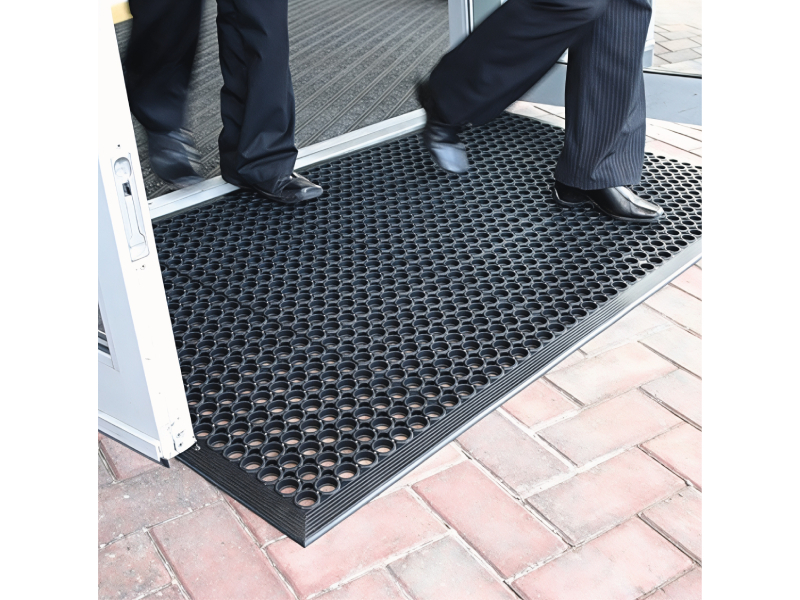 Heavy-Duty Rubber Mat for Entryway