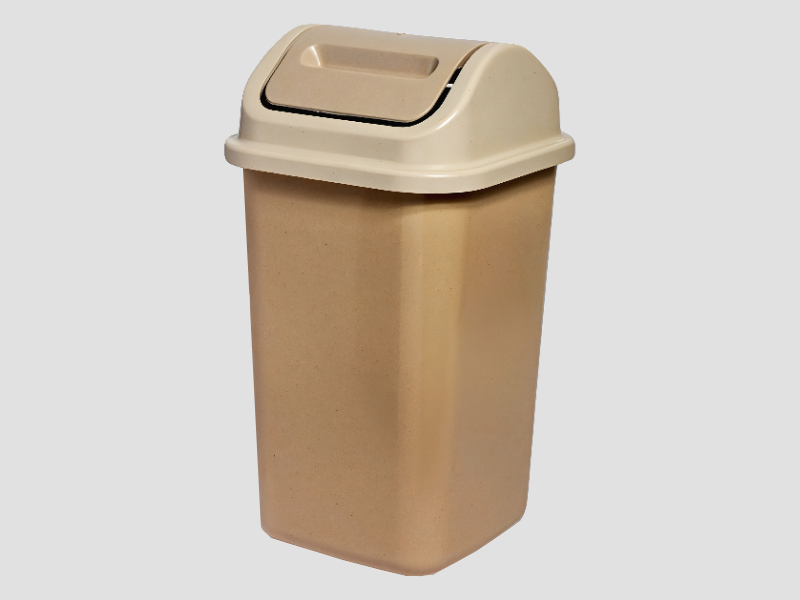 Plastic Trash Bin with Lid