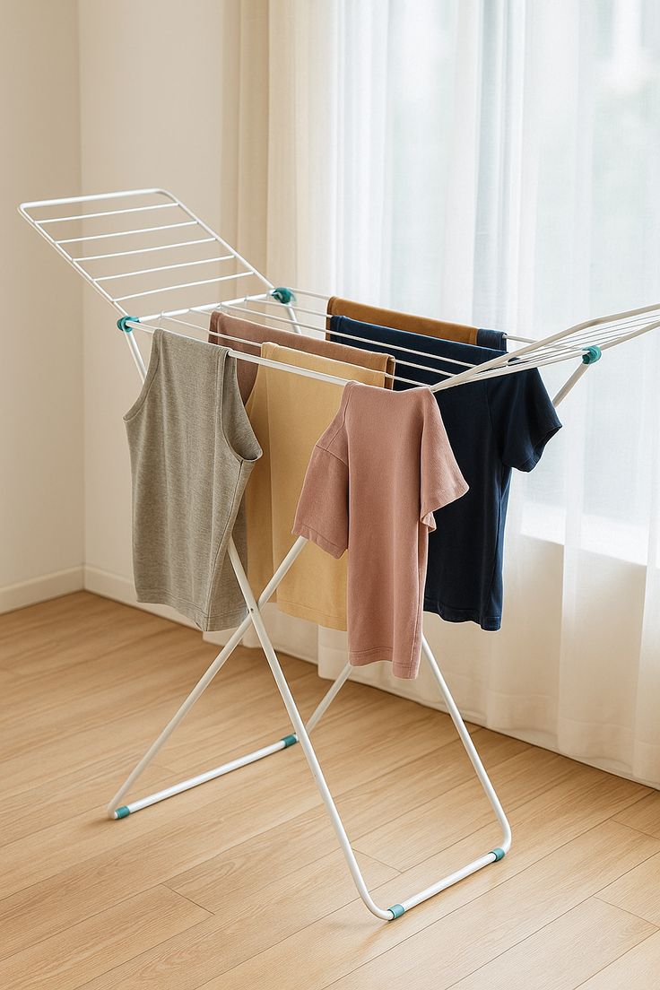 Portable Indoor-Outdoor Laundry Hanger