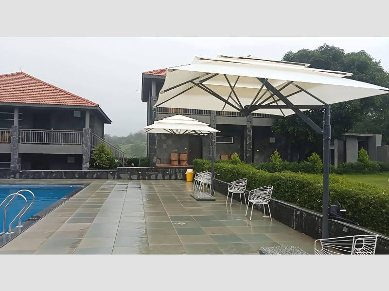 Heavy Duty Garden Patio Umbrella For Robust Outdoor Protection