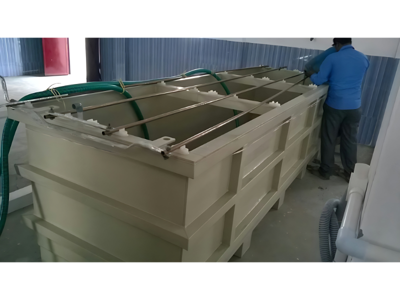 Reinforced Industrial Chemical Storage Tank System For Safe Handling