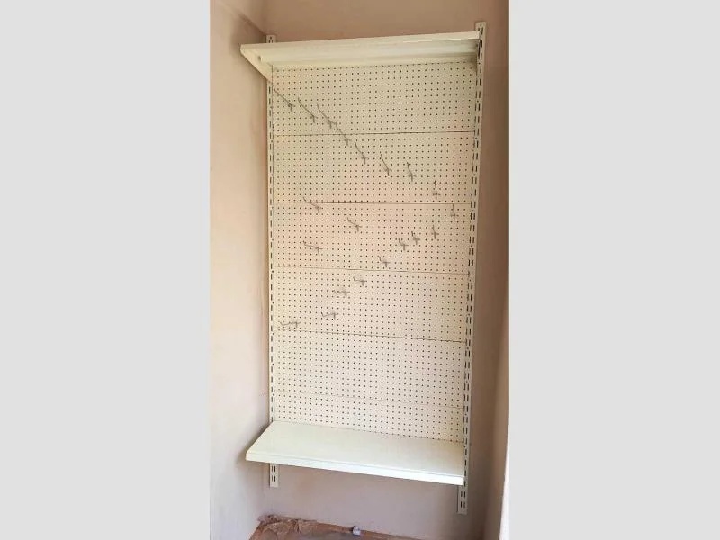 Peg Hook Display Rack Wall Mounted Hanging Display For Retail Accessories