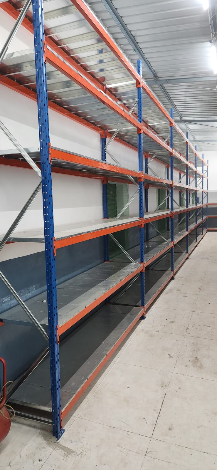 Warehousing & Logistics