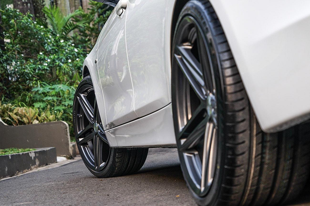 BMW F30 with Vossen VF Series VFS5 20"