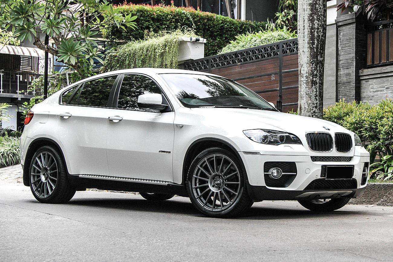 BMW X6 E71 + OZ Racing Superturismo Dakar 21"