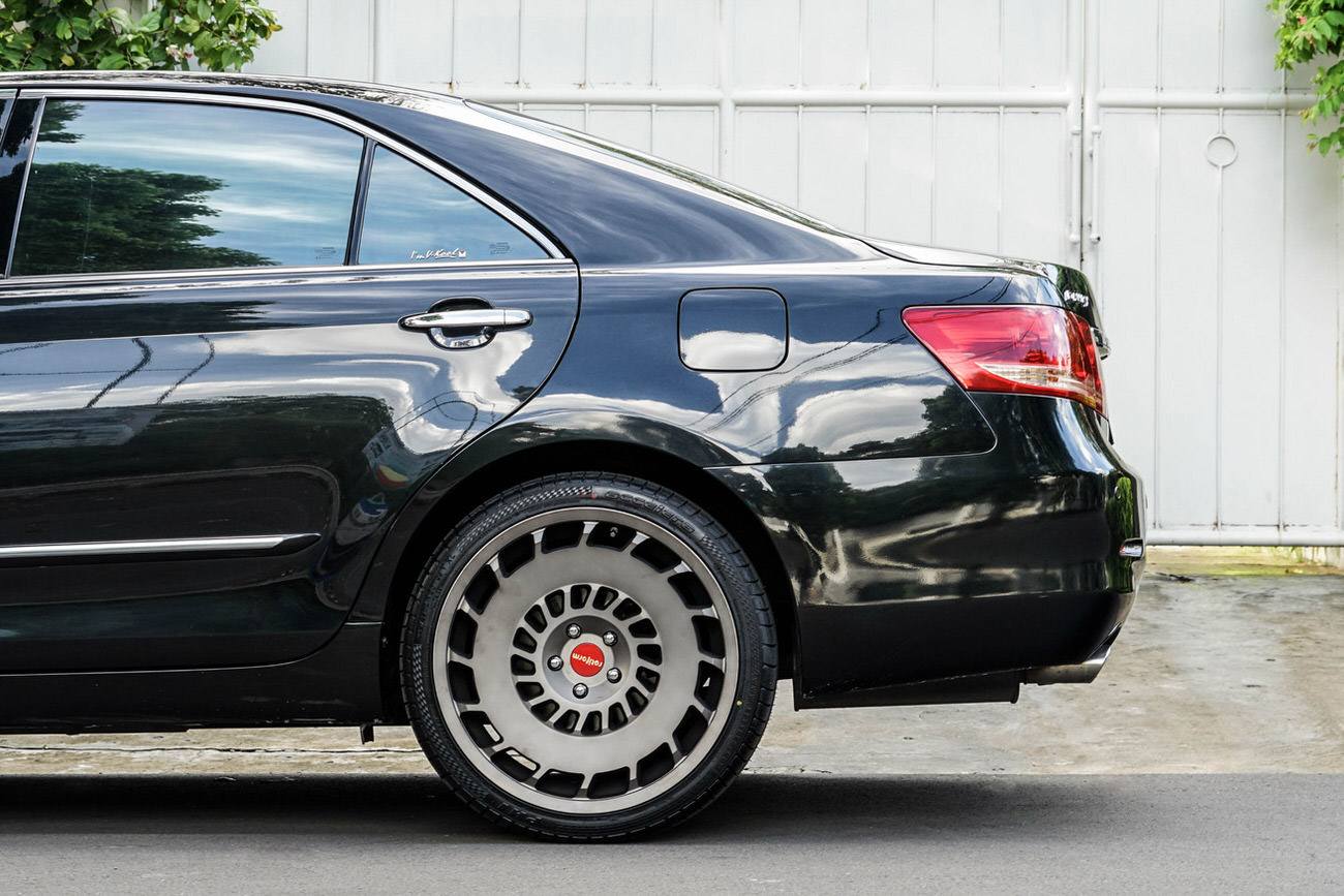 Permaisuri | CAMRY V6 WITH ROTIFORM CCV 20"