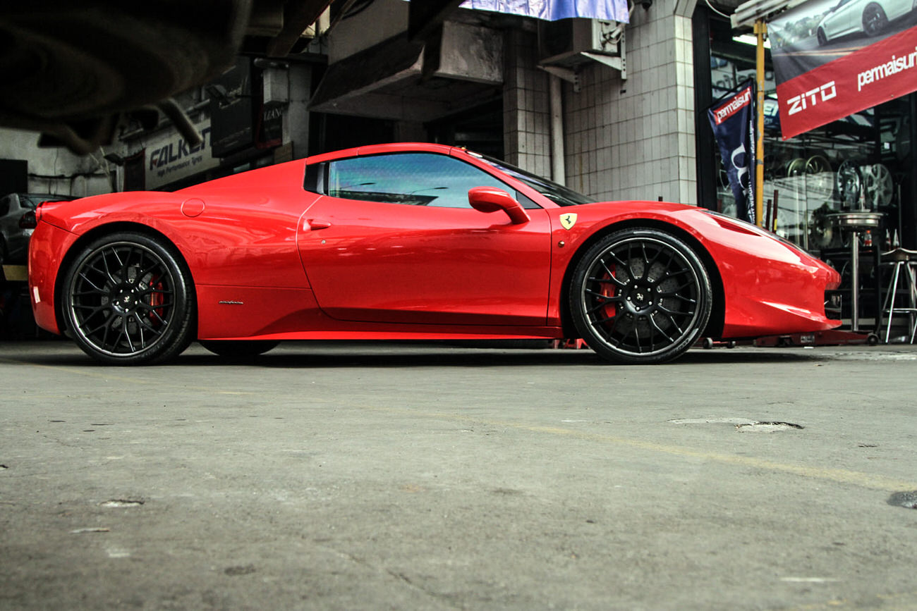 Permaisuri | Ferrari 458 with DPE CS Series CS20