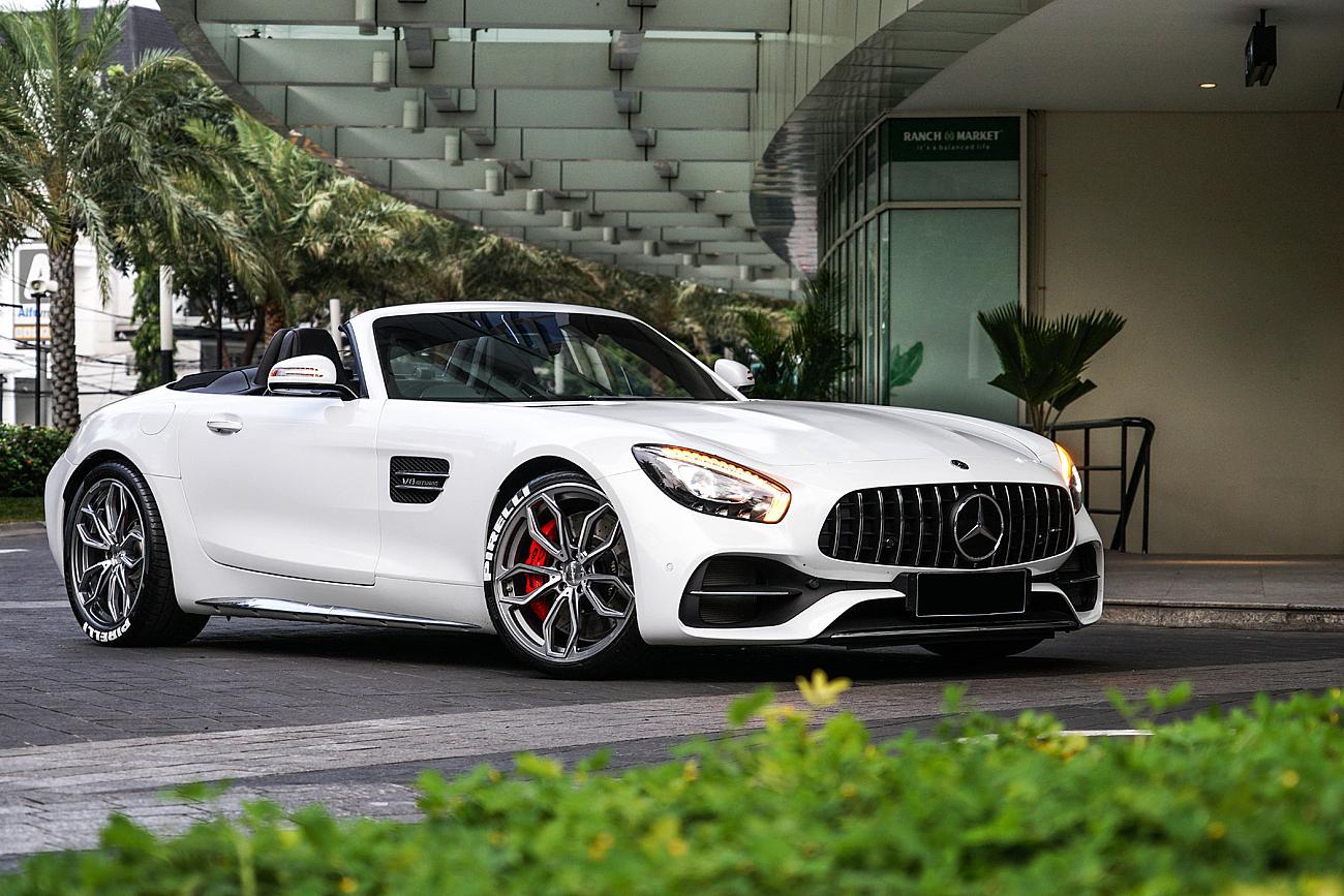 Mercedes-AMG GTs C190 Roadster on Lorinser RS 11