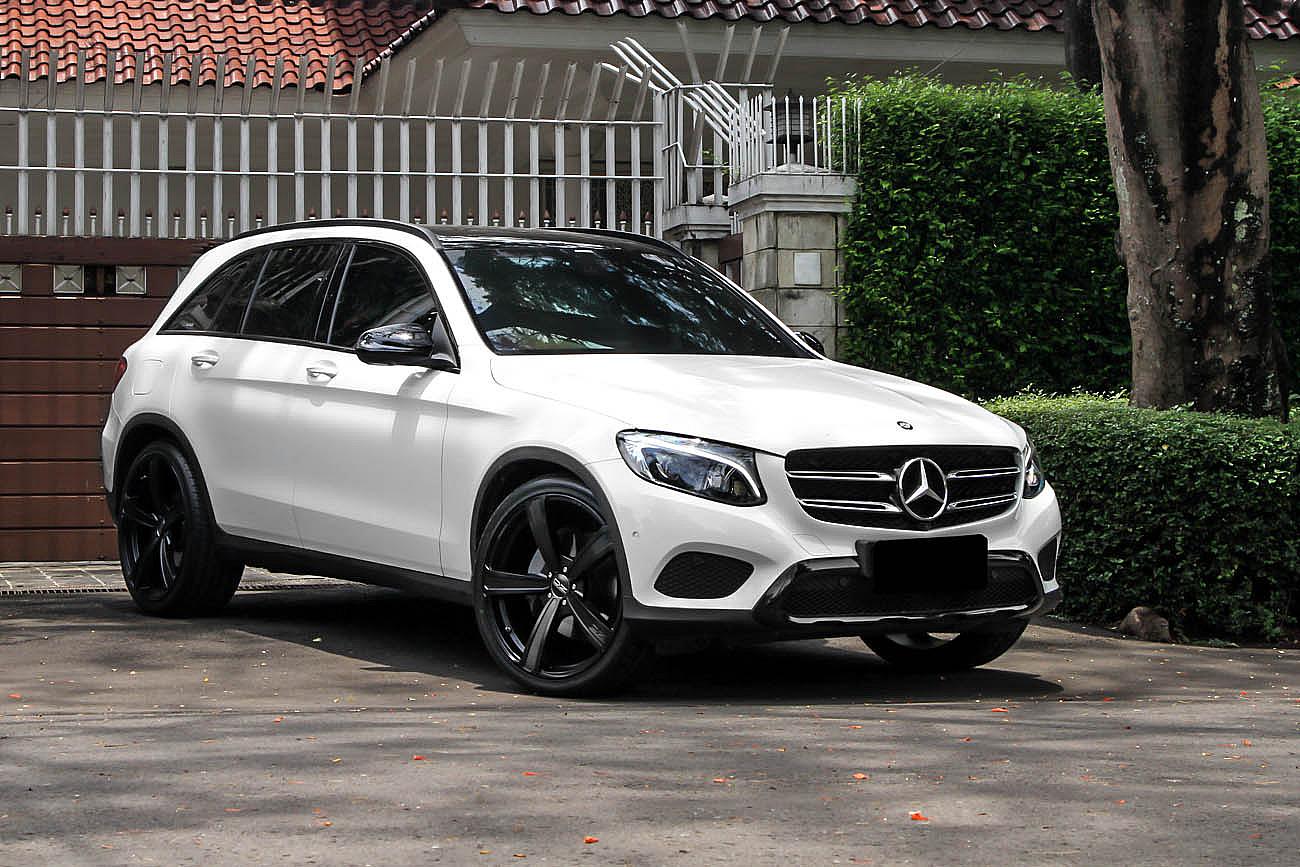 Mercedes GLC Class + OZ Racing Montecarlo HLT 22"
