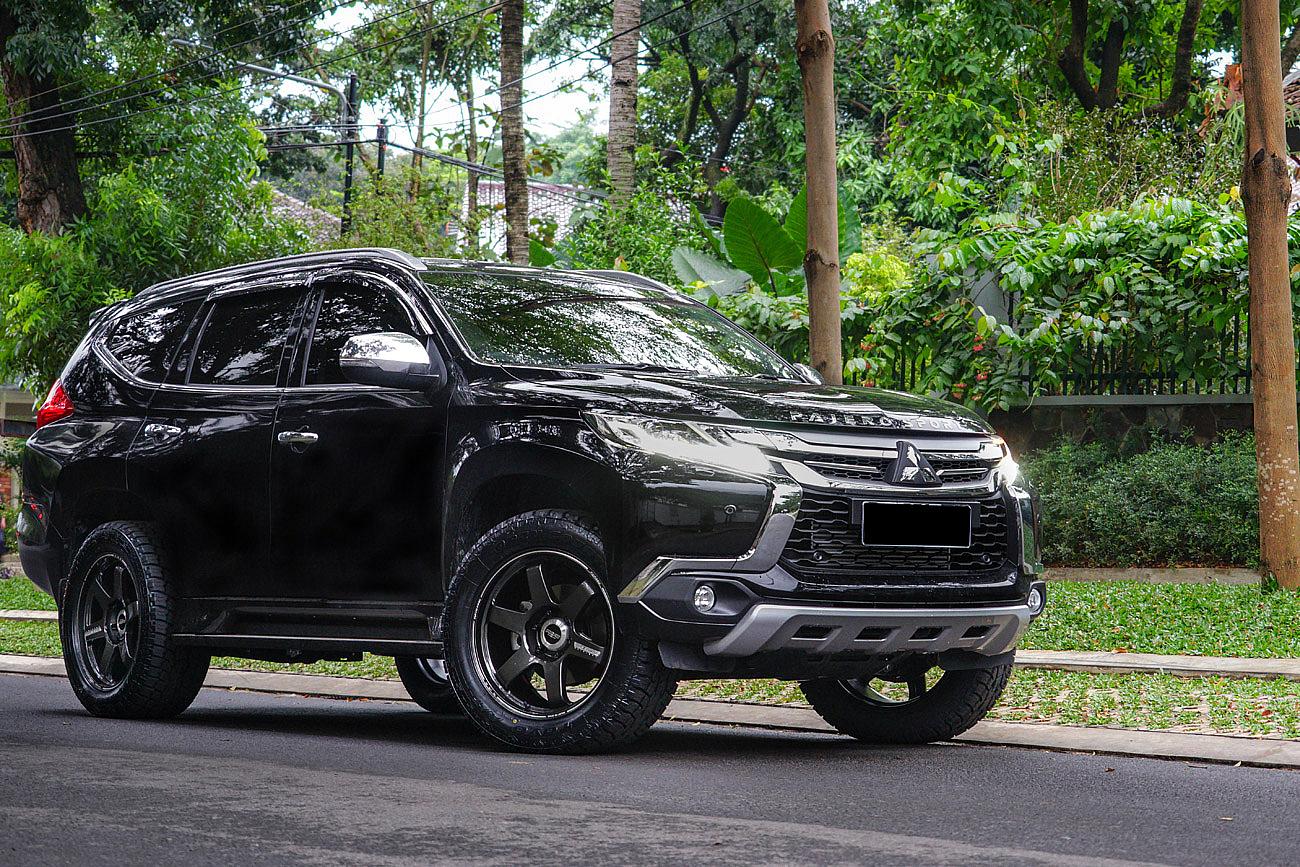Rays TE37 Ultra Large PCD on Pajero Sport
