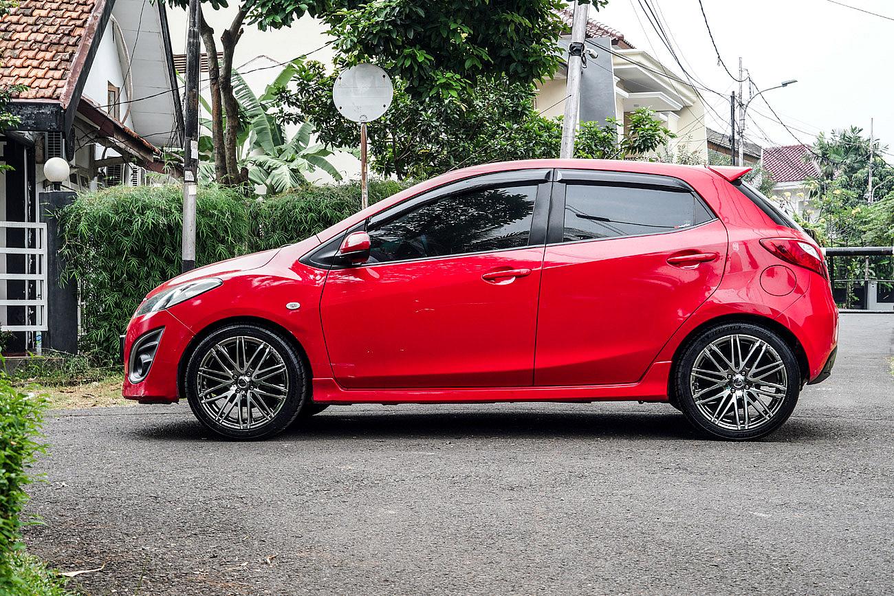 Permaisuri | Rays Versus Stratagia Valore with MAZDA 2