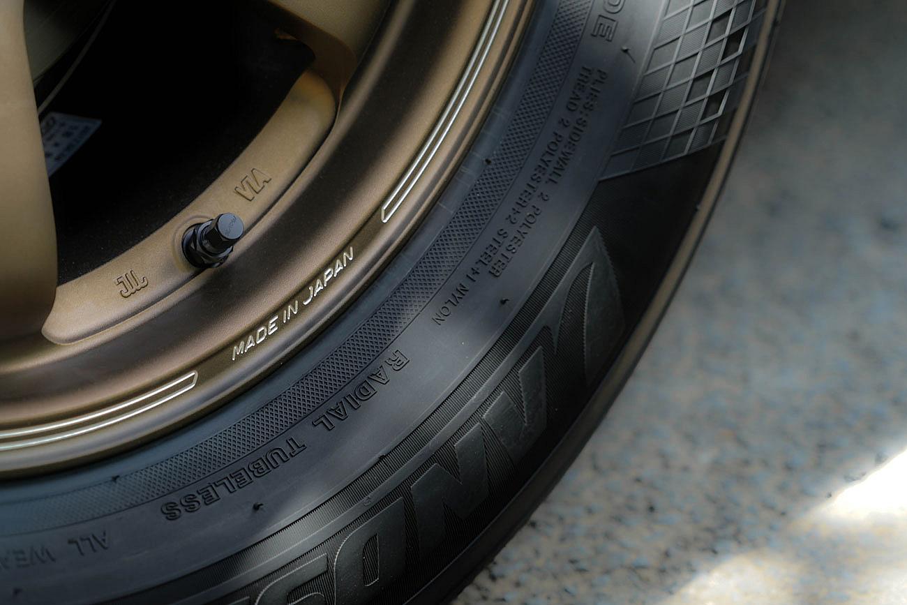 Rays Volk Racing TE37SB on Pajero Sport 