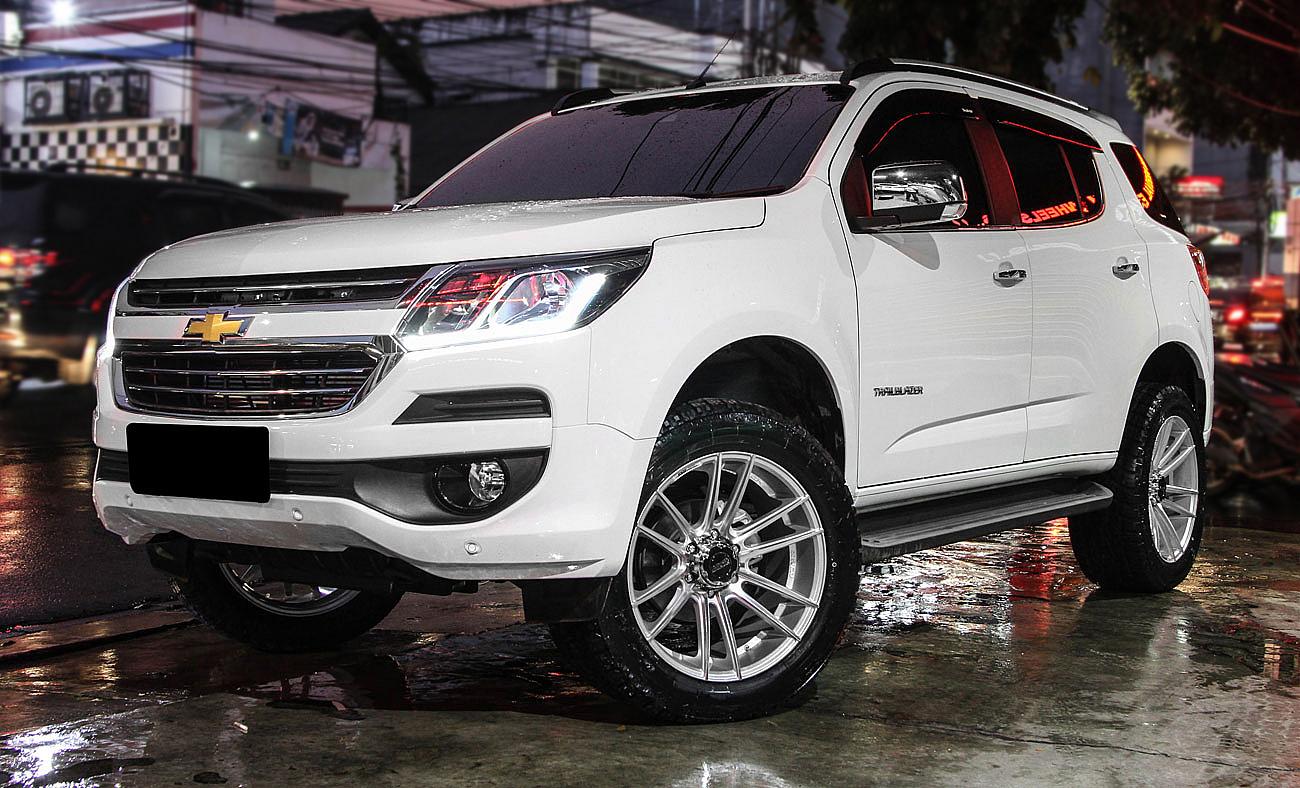 Trailblazer Duramax Diesel on SSW Super Concave 20