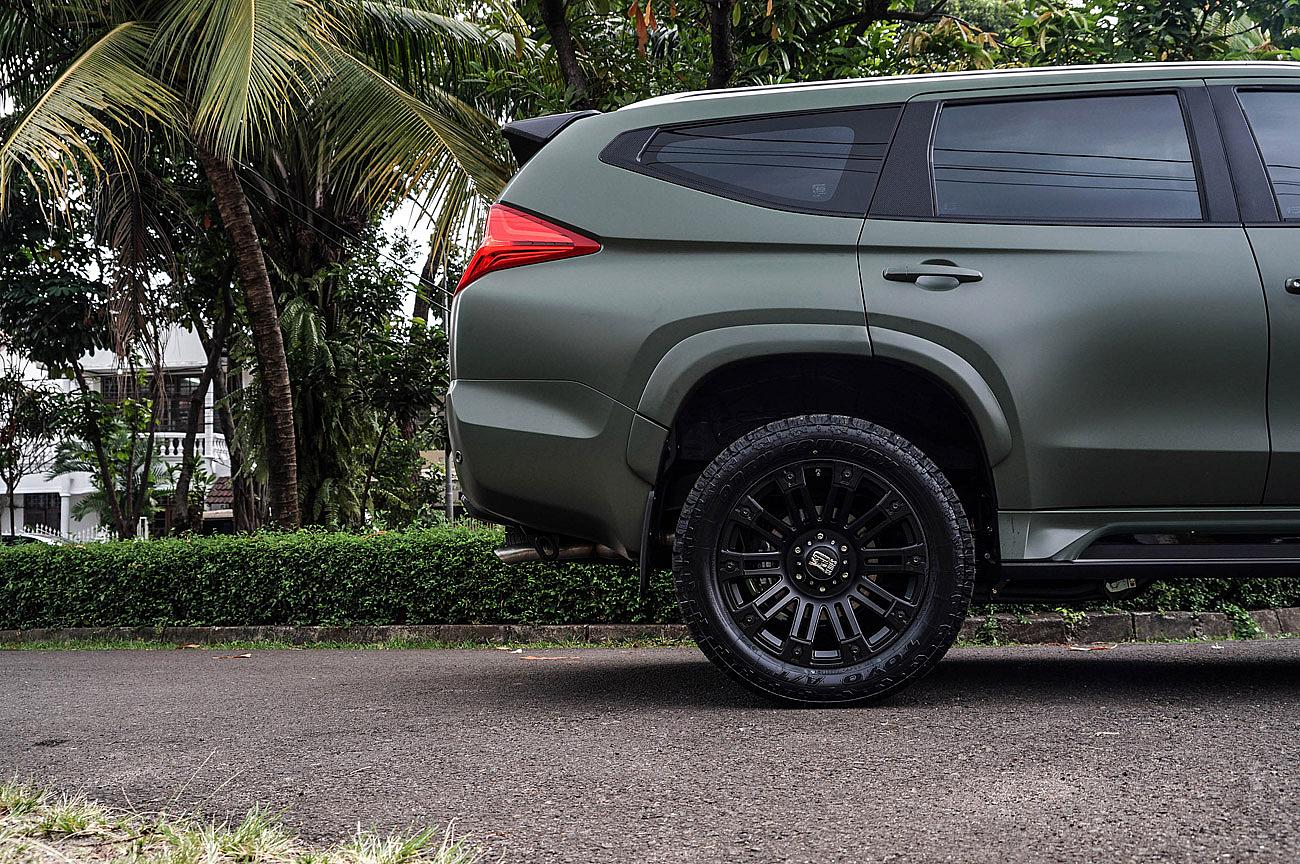 XD Series XD810 Brigade 139 with Pajero Sport
