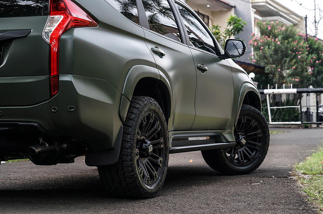 XD Series XD810 Brigade 139 with Pajero Sport