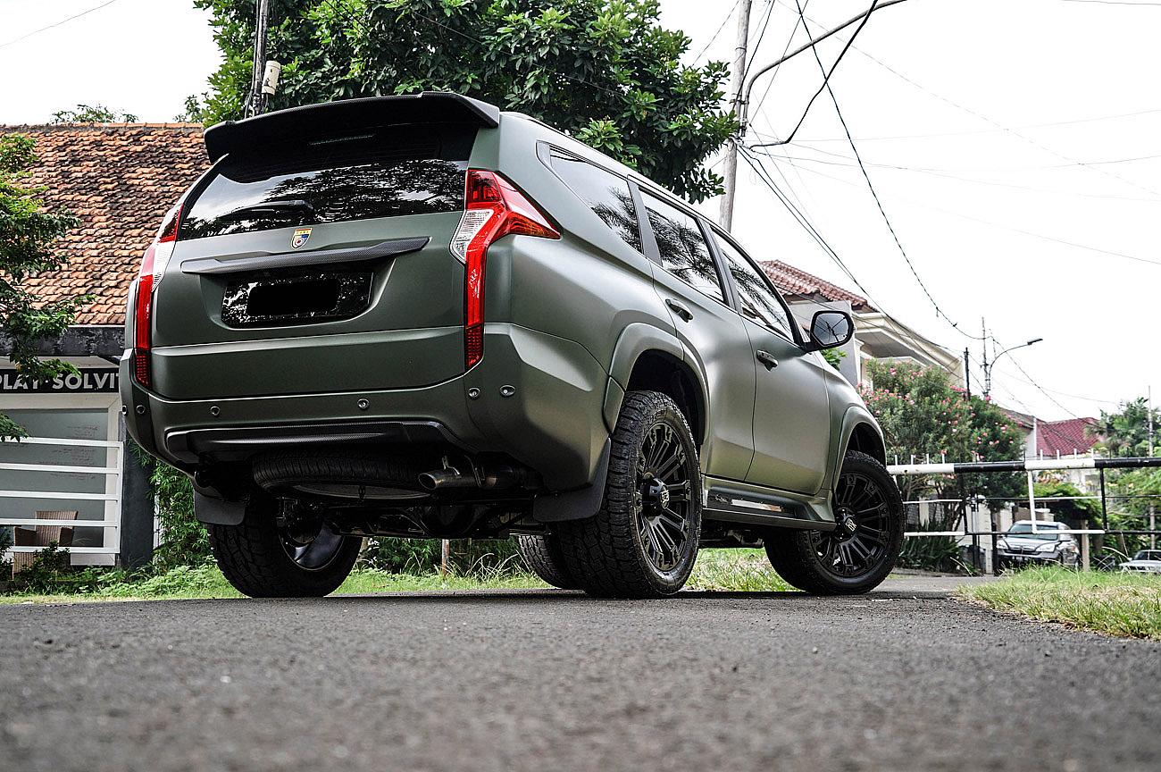 XD Series XD810 Brigade 139 with Pajero Sport