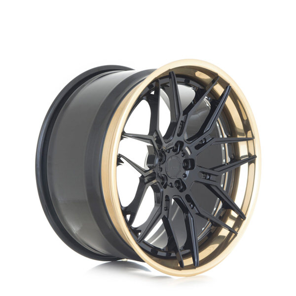 ADV7 Track Spec gloss black