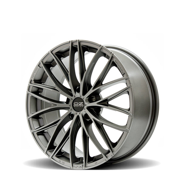Italia 150 Grigio Corsa 18