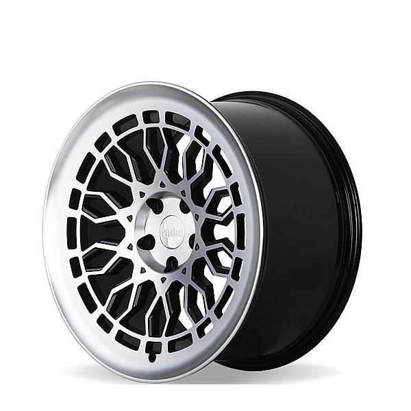 r8a10 Glossy Black Machined