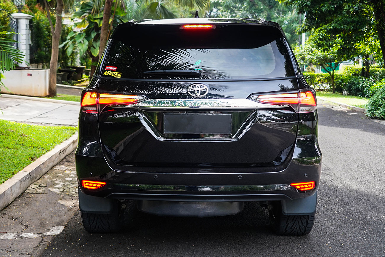 <p>Stoplamp All New Fortuner Style Lexus</p>
