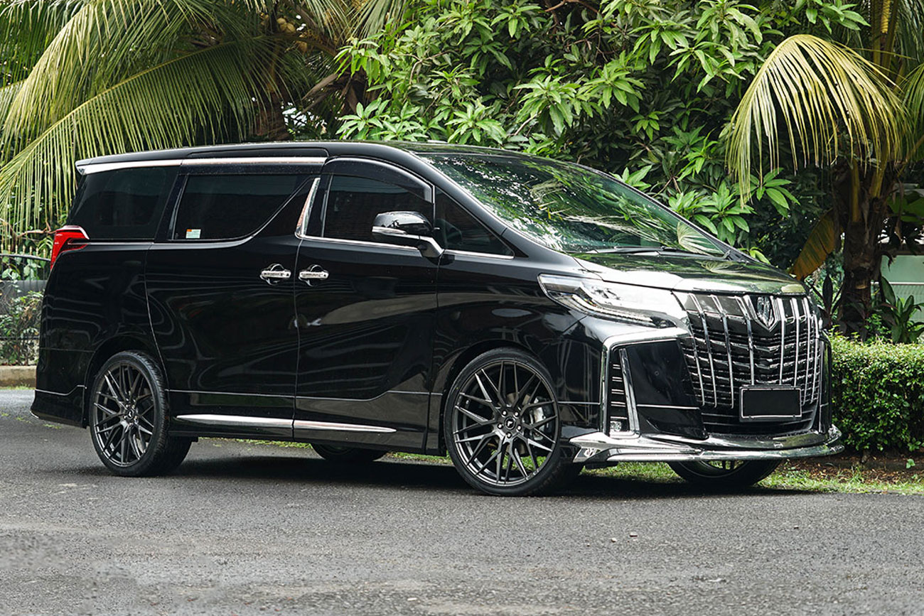 VÖRSTEINER Flow Forged V-FF 107 + Alphard