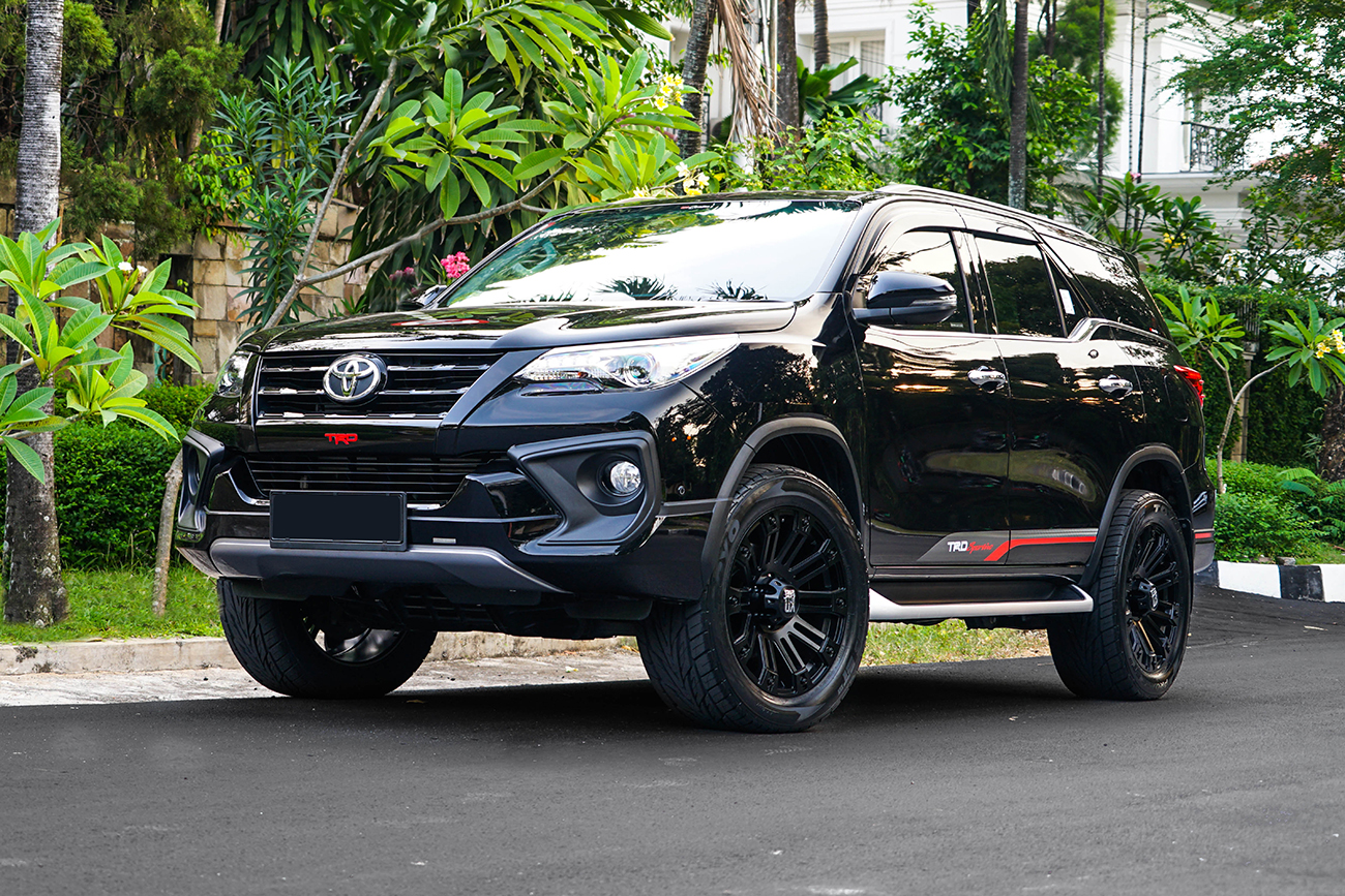 Fortuner with XD Series Brigade