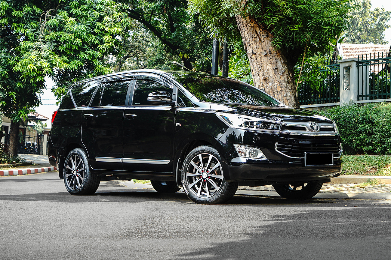Rojam Slave with Toyota Innova Reborn