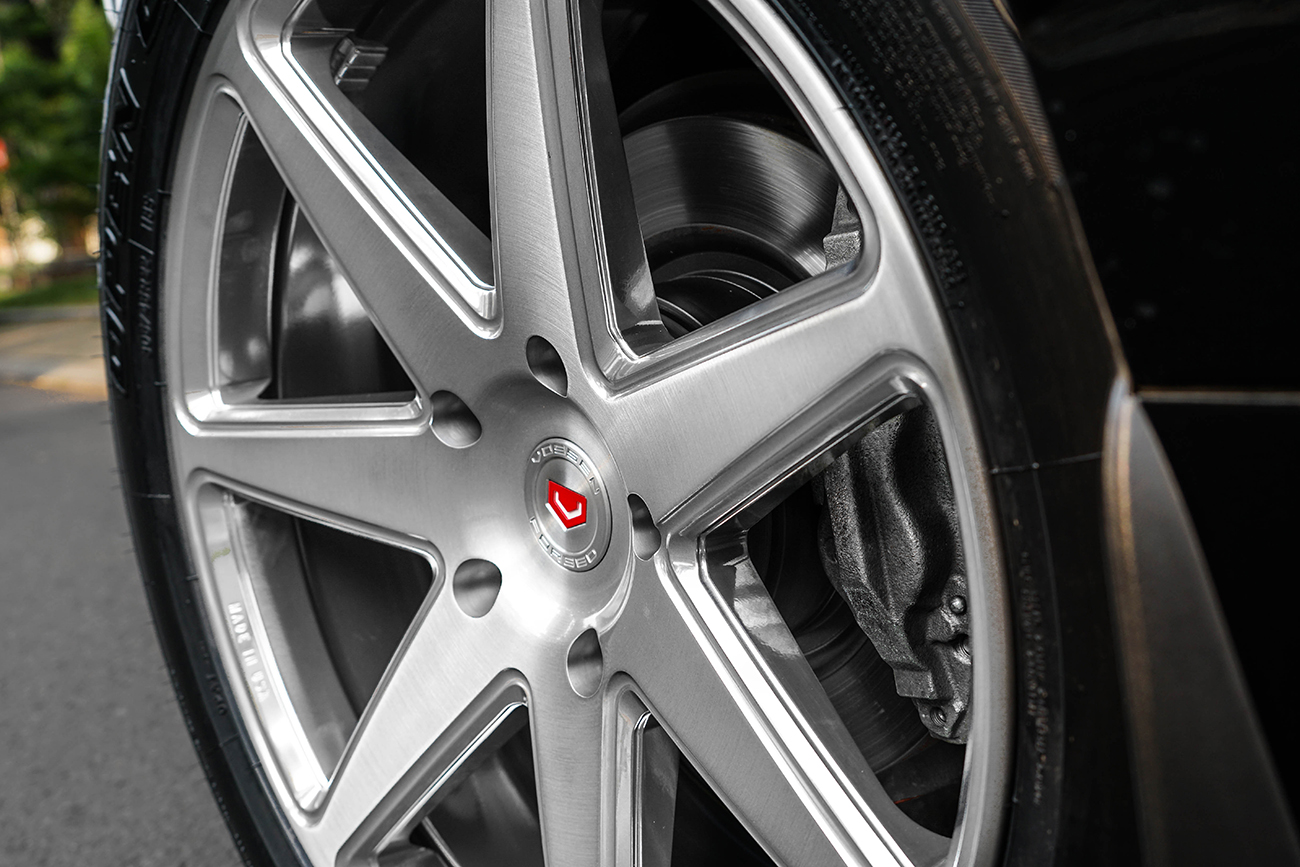 Vossen CG207 on Land Cruiser