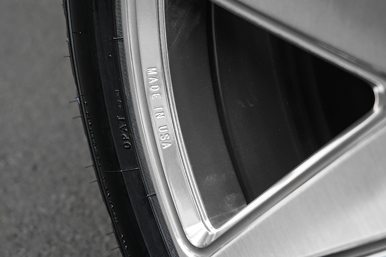 Vossen CG207 on Land Cruiser