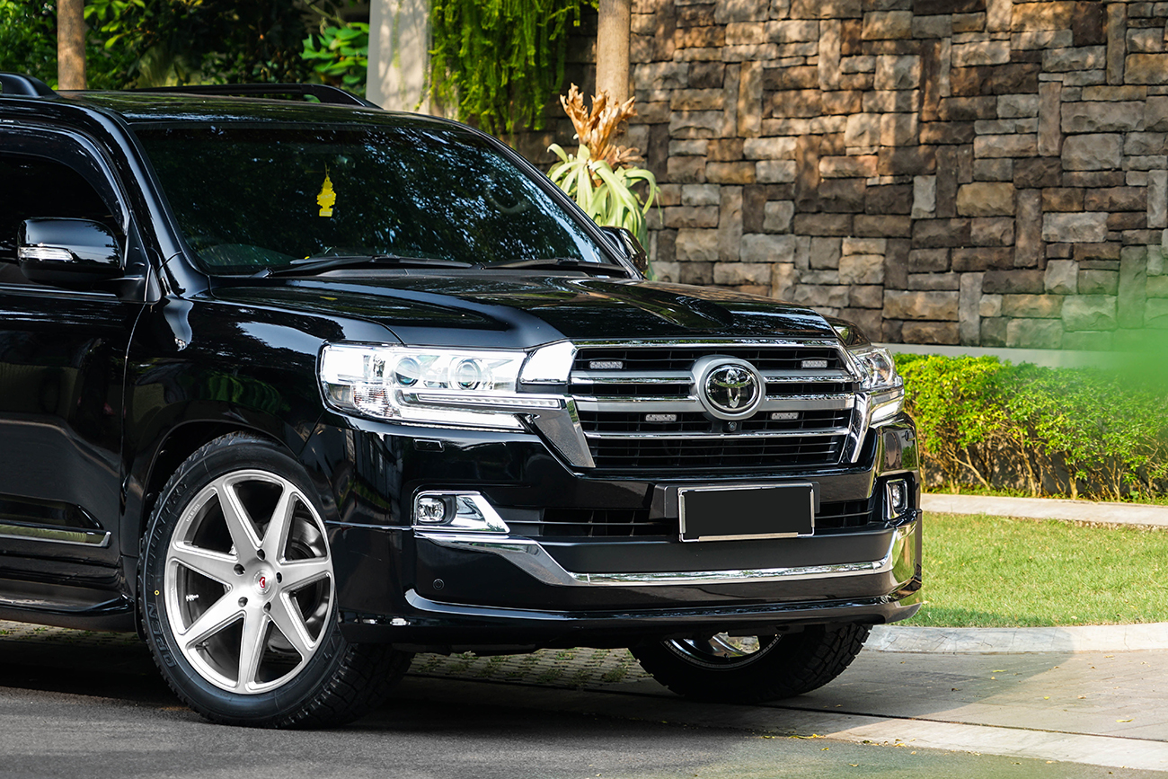 Vossen CG207 on Land Cruiser