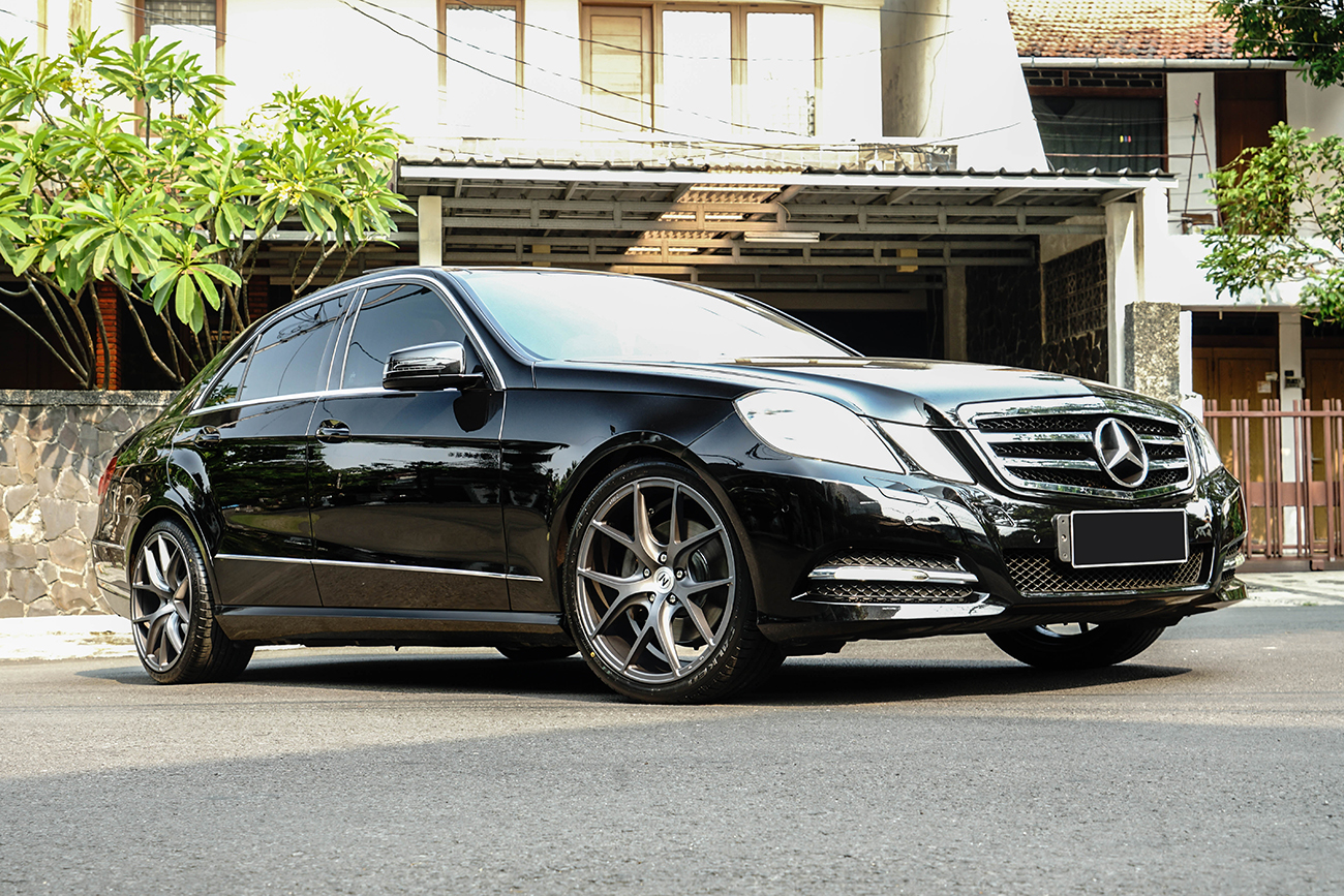 ZITO ZS05+Mercedes Benz W212 E-Class