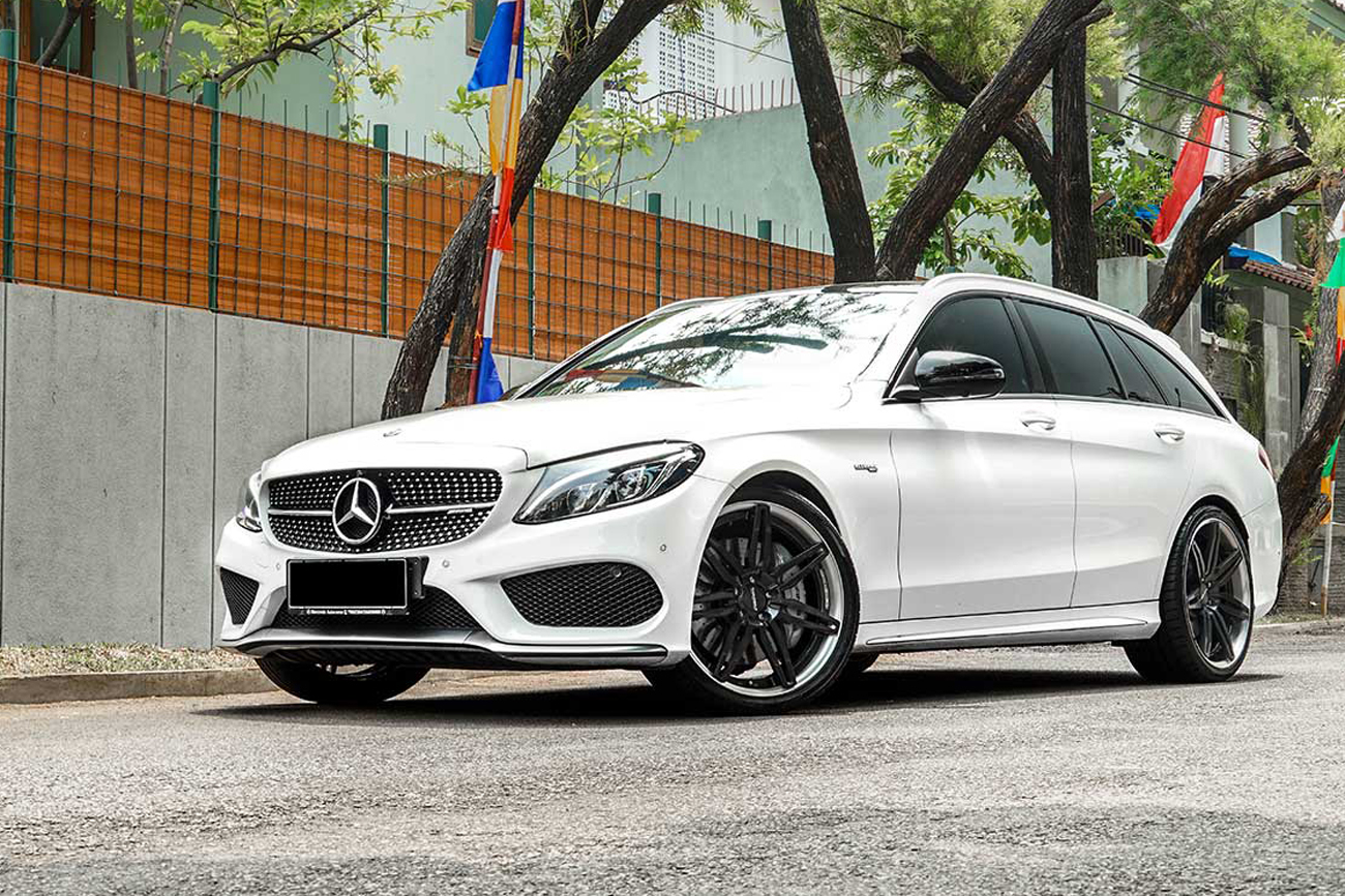 Facewheels FW332+Mercedes Benz C-Class S205