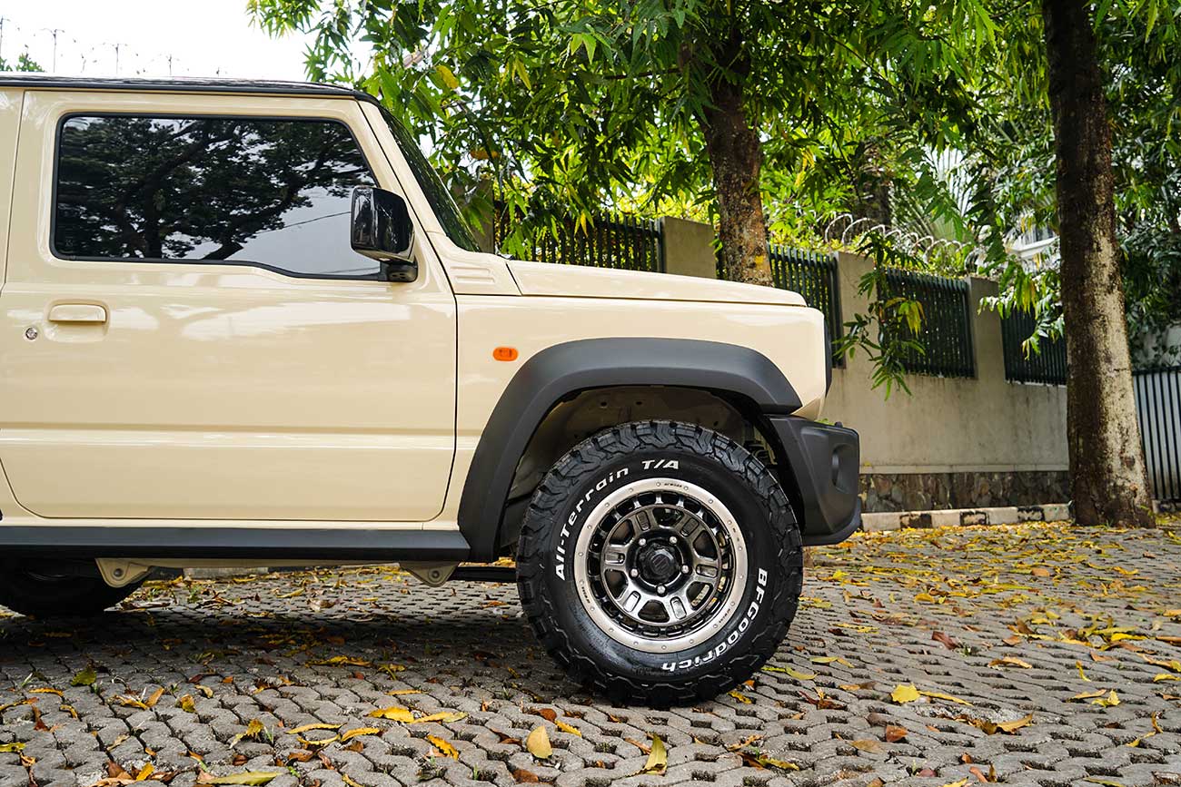 Work CRAG T-Grabic 2+Suzuki Jimny