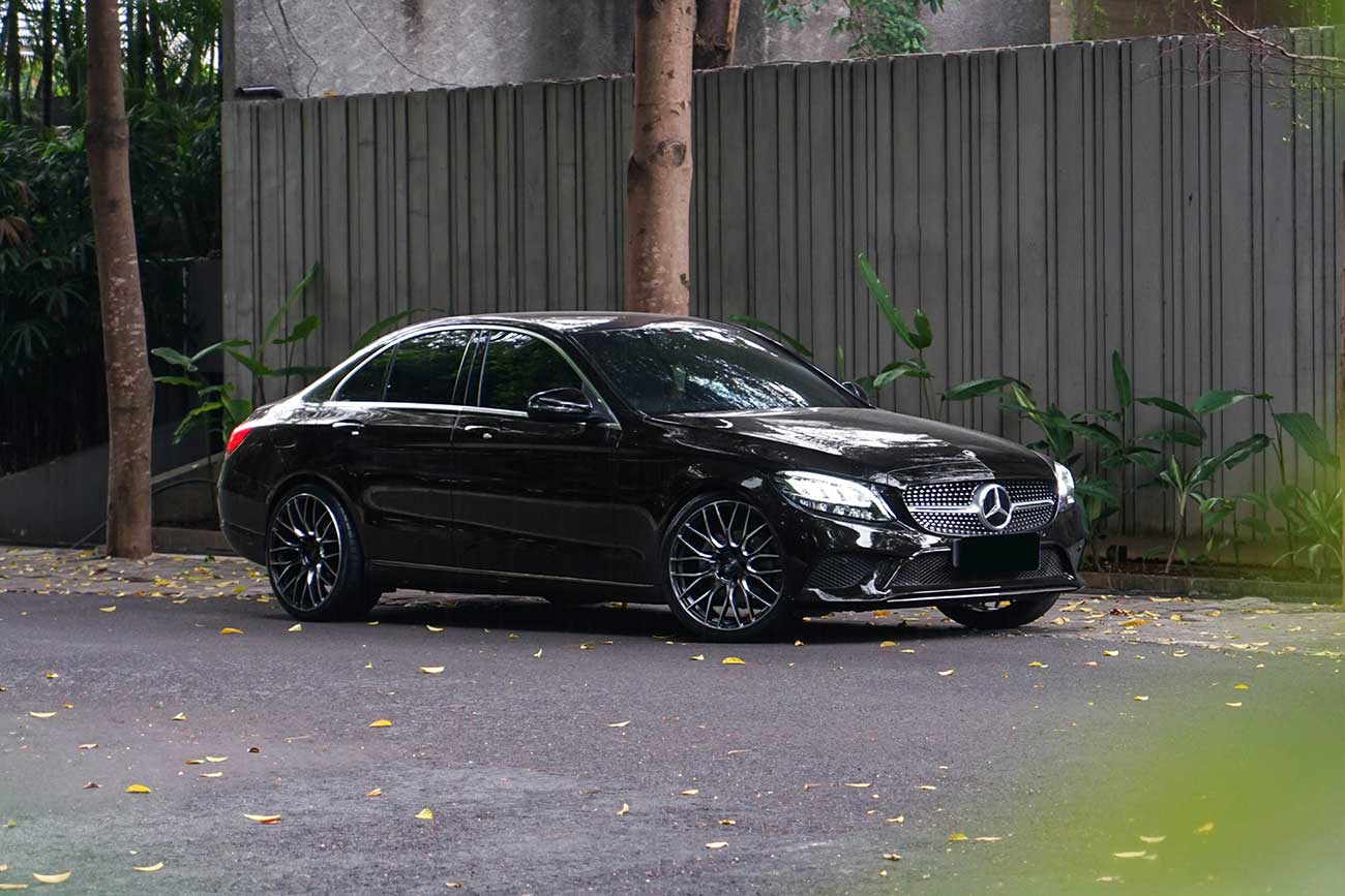 Permaisuri | Rays Gram Lights Azure 57CNA with Mercedes Benz C-Class W205