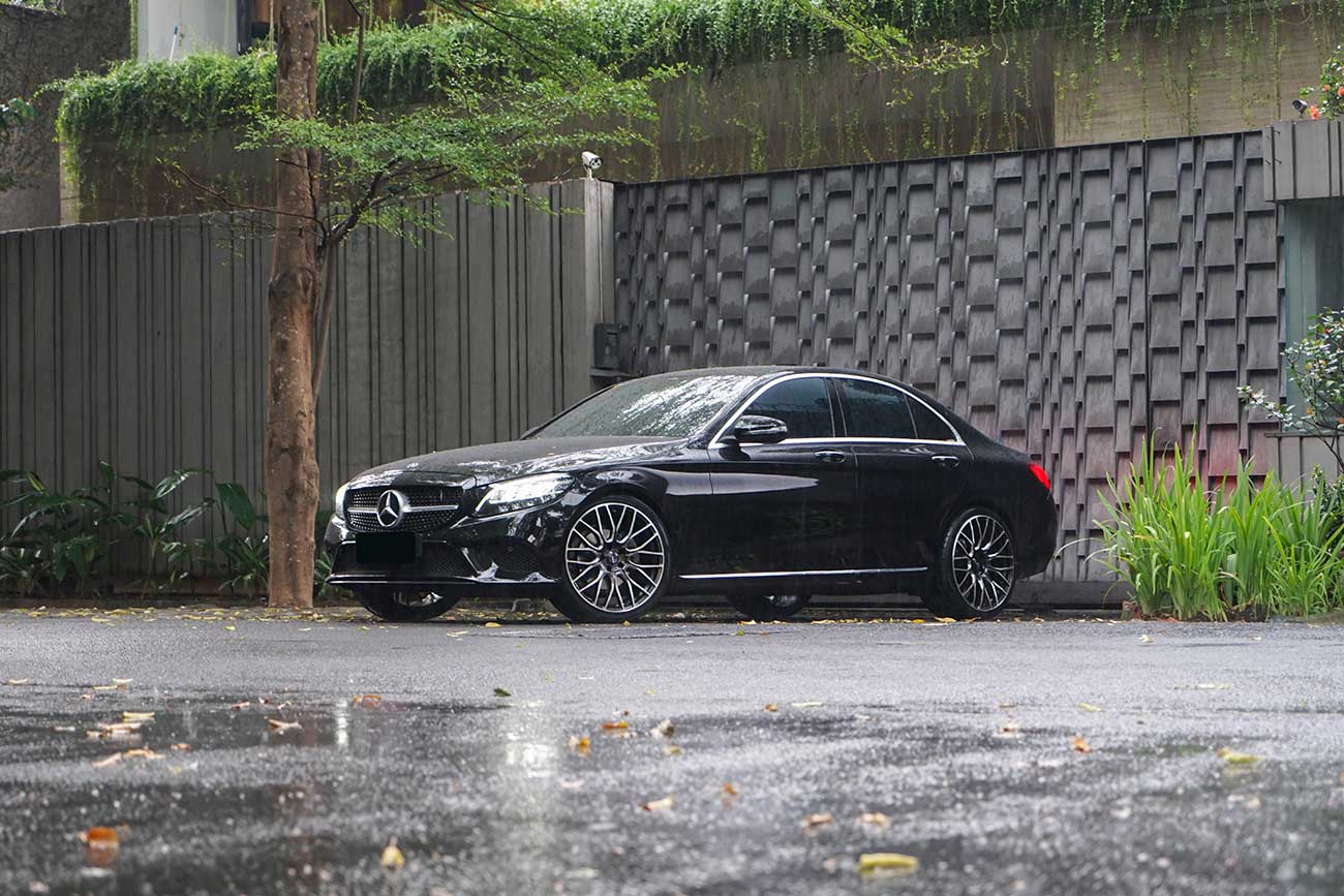 Permaisuri | Rays Gram Lights Azure 57CNA with Mercedes Benz C-Class W205